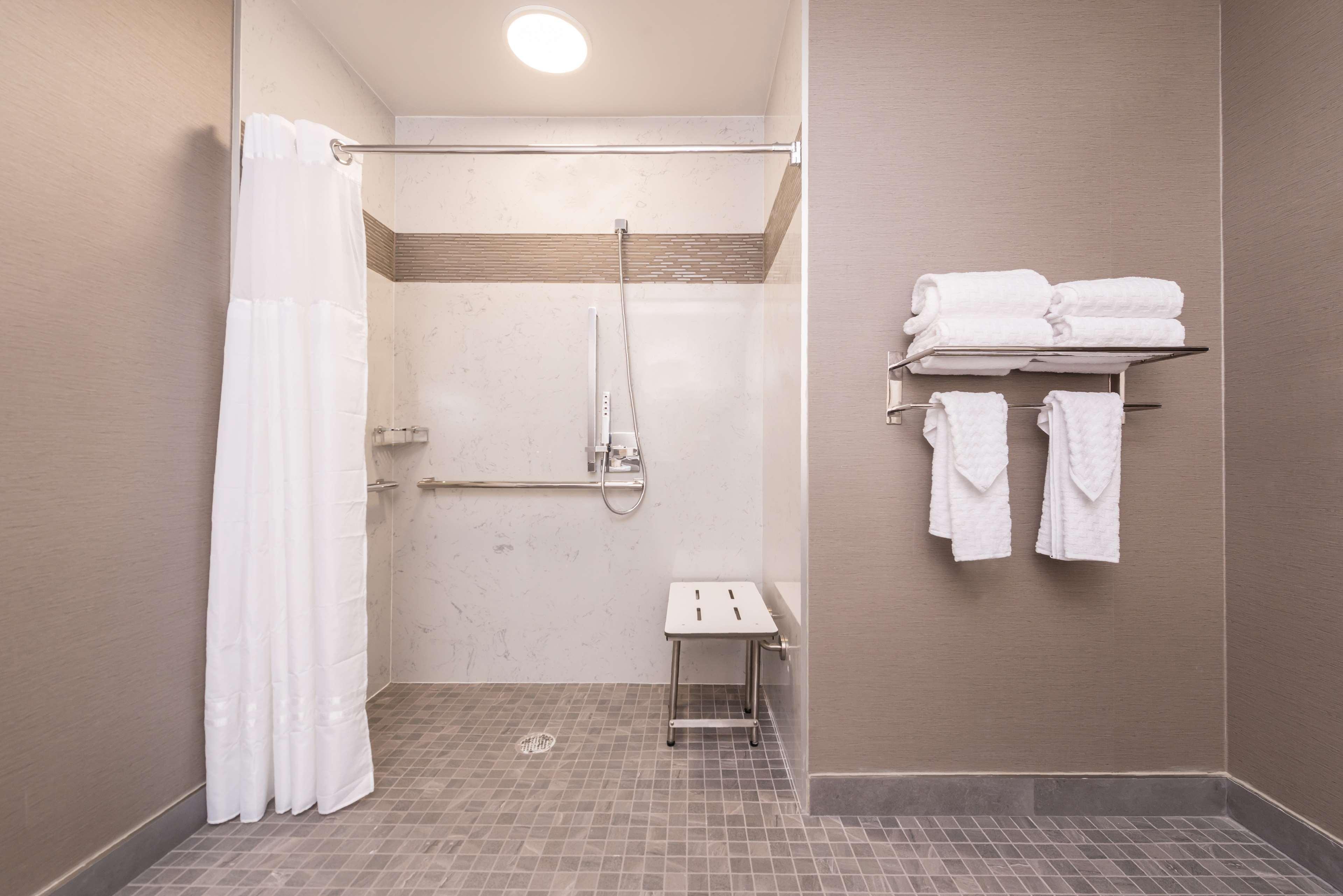 Best Western Plus Temecula Wine Country Hotel & Suites Exterior foto