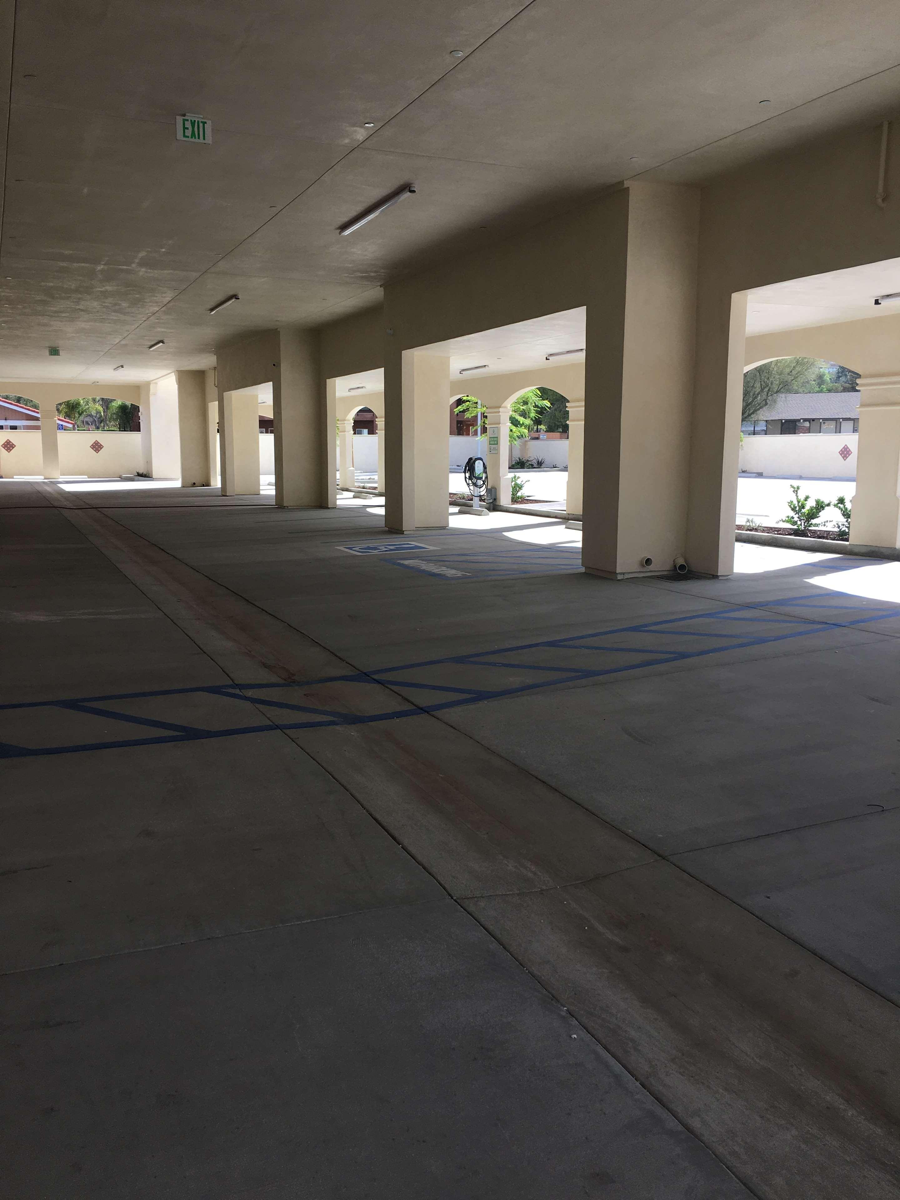 Best Western Plus Temecula Wine Country Hotel & Suites Exterior foto