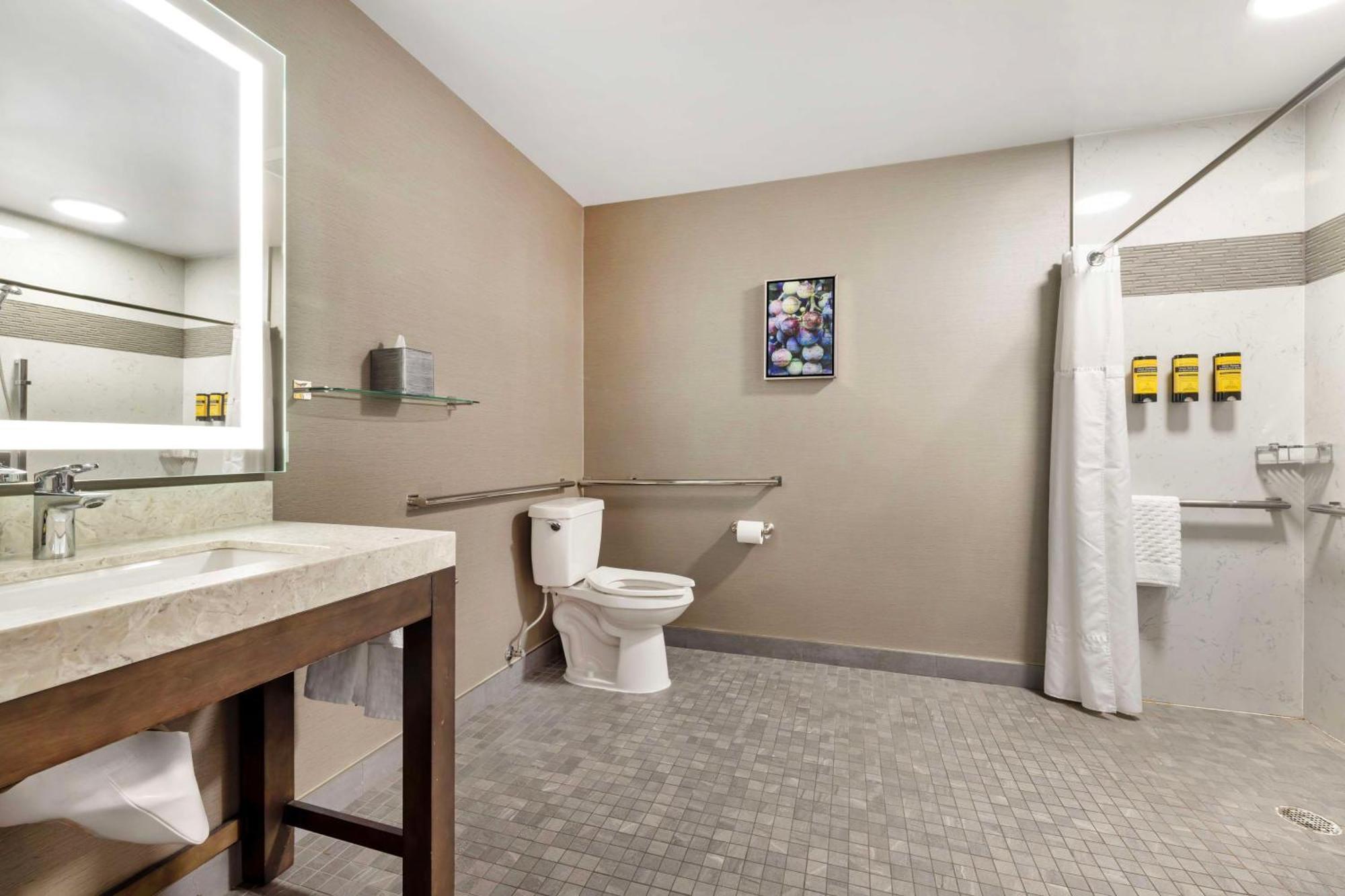 Best Western Plus Temecula Wine Country Hotel & Suites Exterior foto