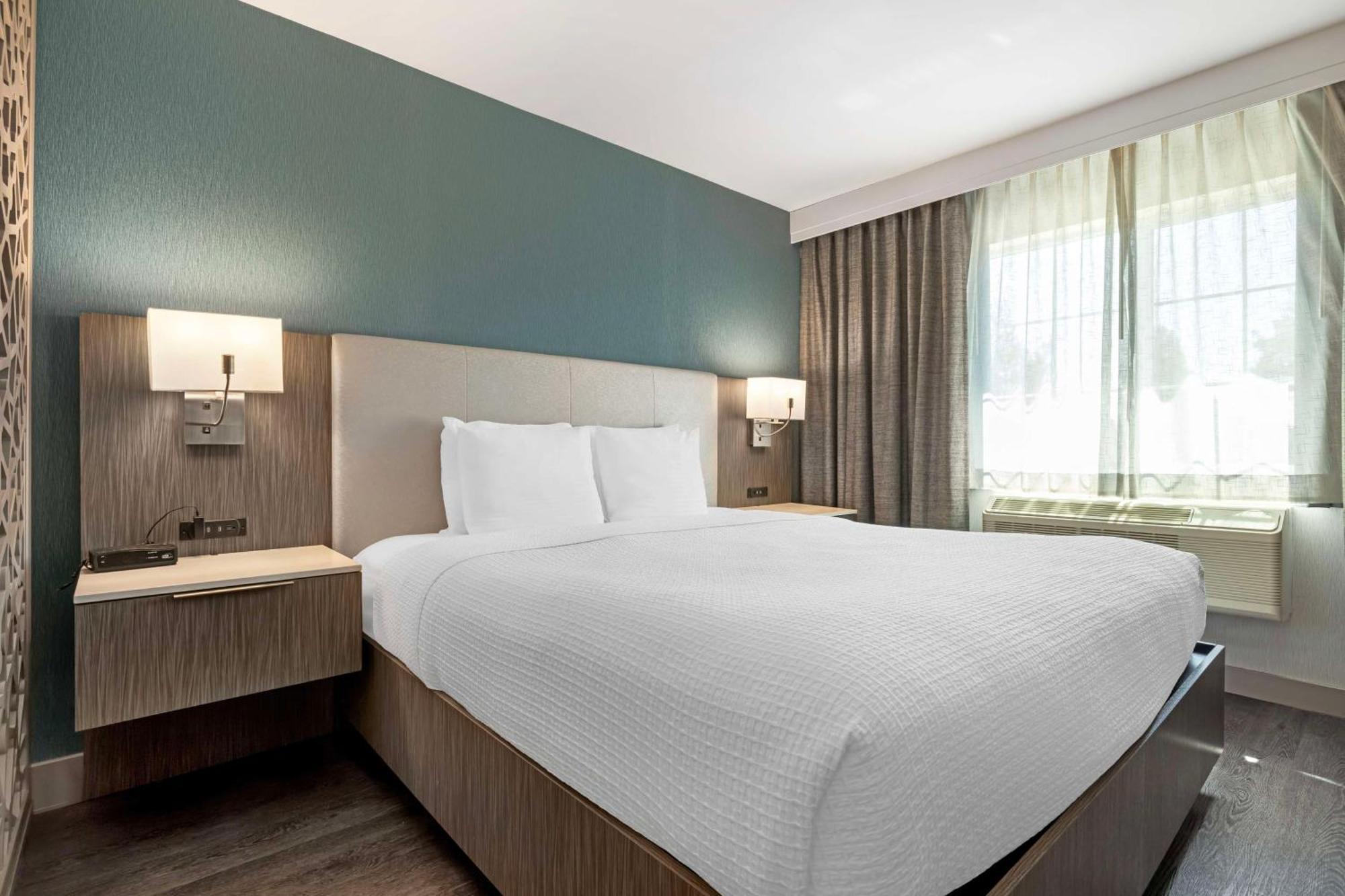 Best Western Plus Temecula Wine Country Hotel & Suites Exterior foto