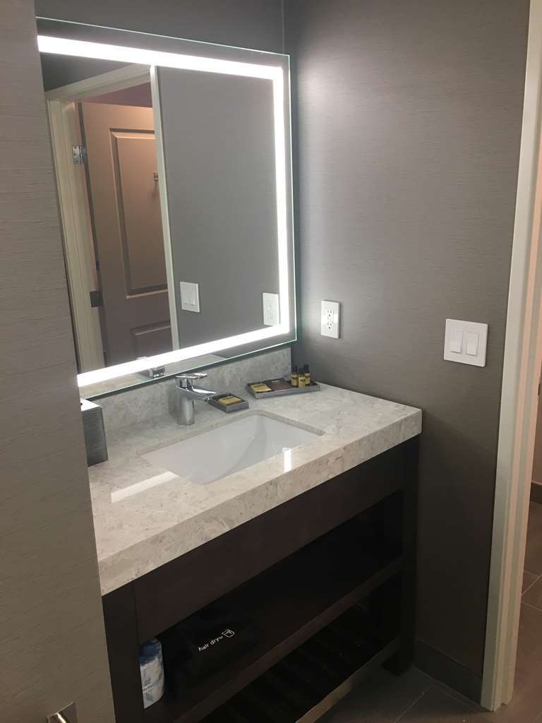 Best Western Plus Temecula Wine Country Hotel & Suites Habitación foto